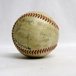 74063_ca_object_representations_media_4637_original.jpg